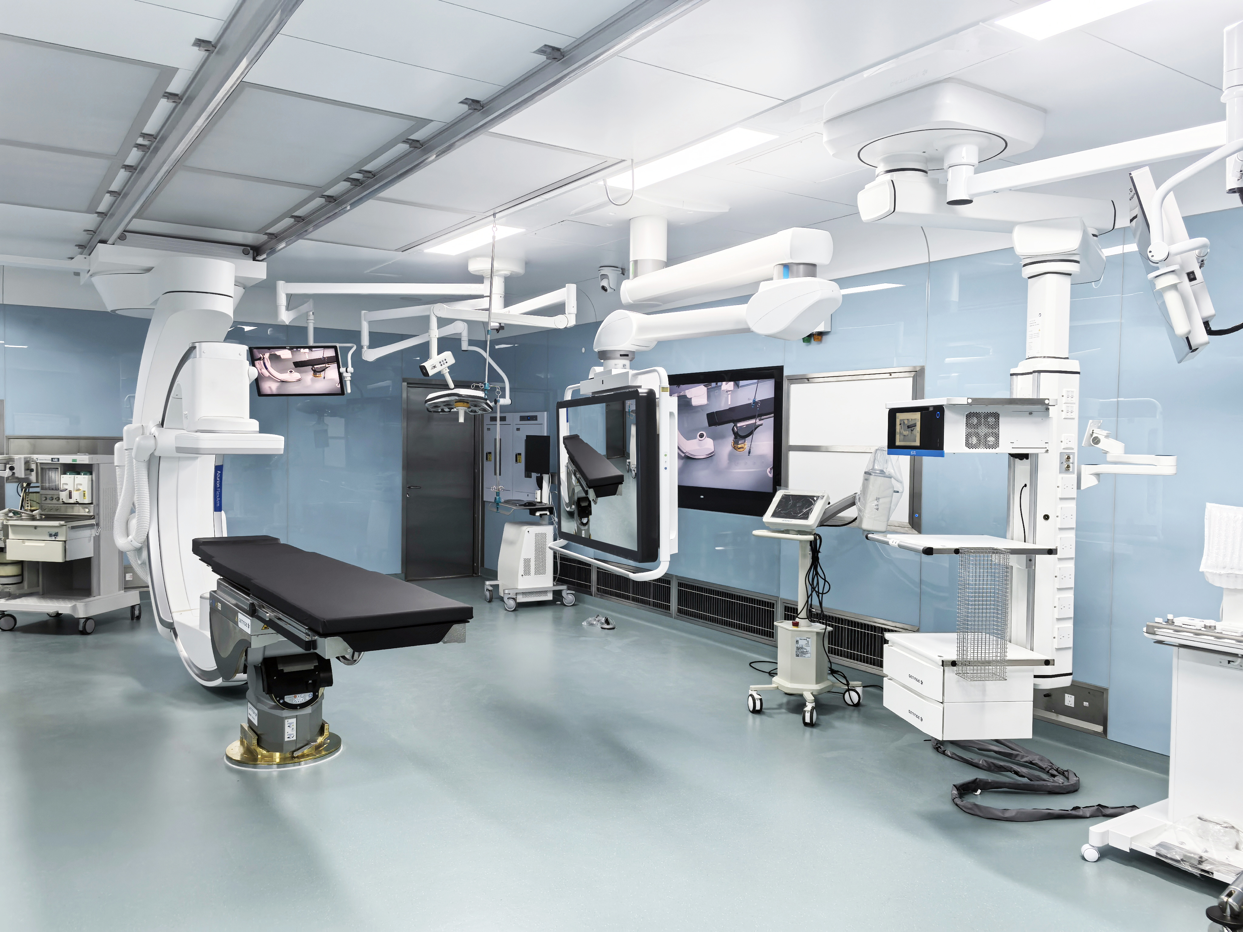 Surgical suite upgrade=Months of downtime & chaos? NOT ANYMORE.